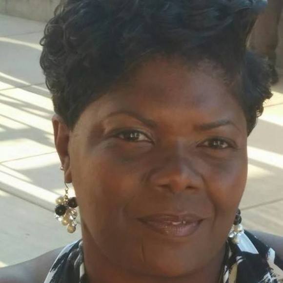 Meet your Posher, Cassandra - Picture 1 of 1